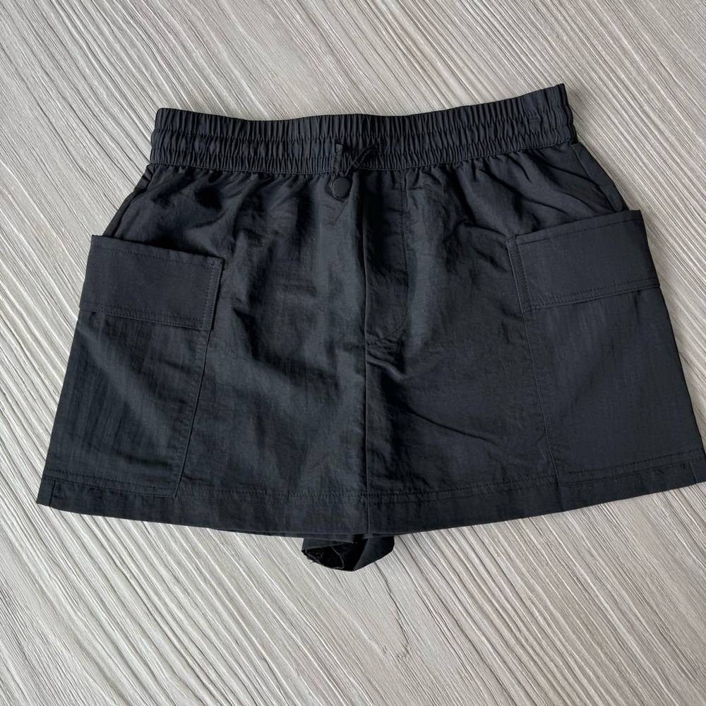 Zara NWT Black Elastic Waist Skorts Side Pockets